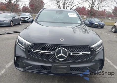 2023 Mercedes-Benz Glc 300 4Matic Suv from USA, damaged, VIN W1NKM4HB7PF059976